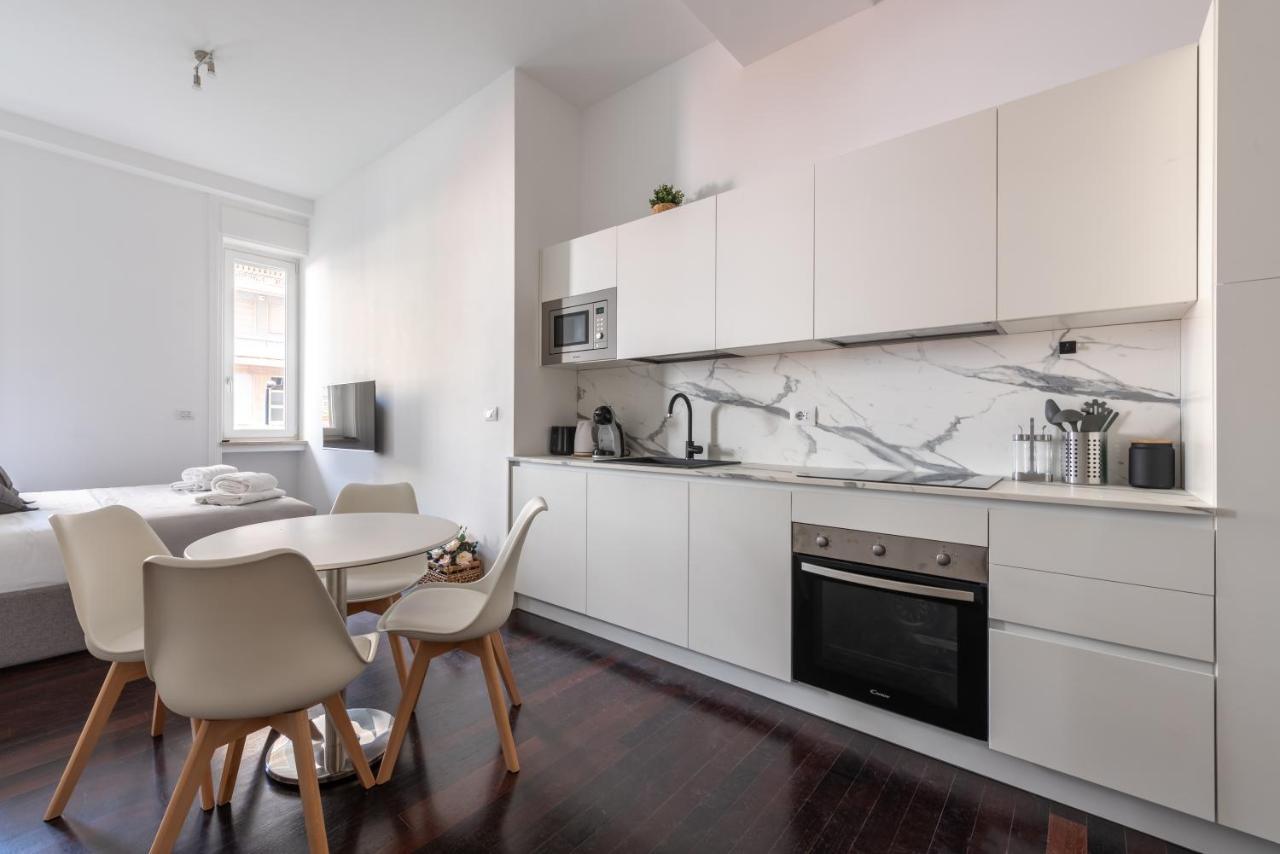 We Home - Bandello House, Corso Magenta Milaan Buitenkant foto